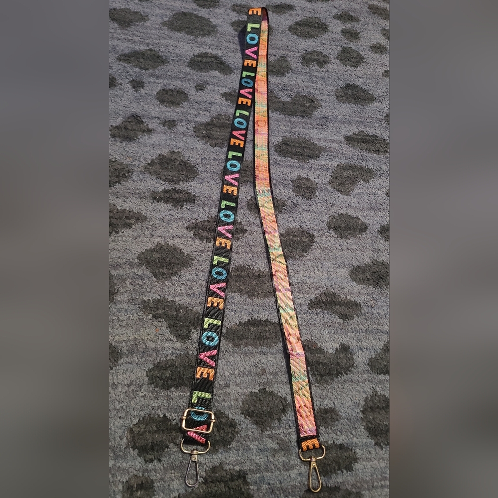 Colorful LOVE Bag Strap - Picture 2 of 4